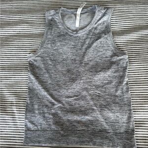Athleta In Motion Seamless tank in Grey | XS